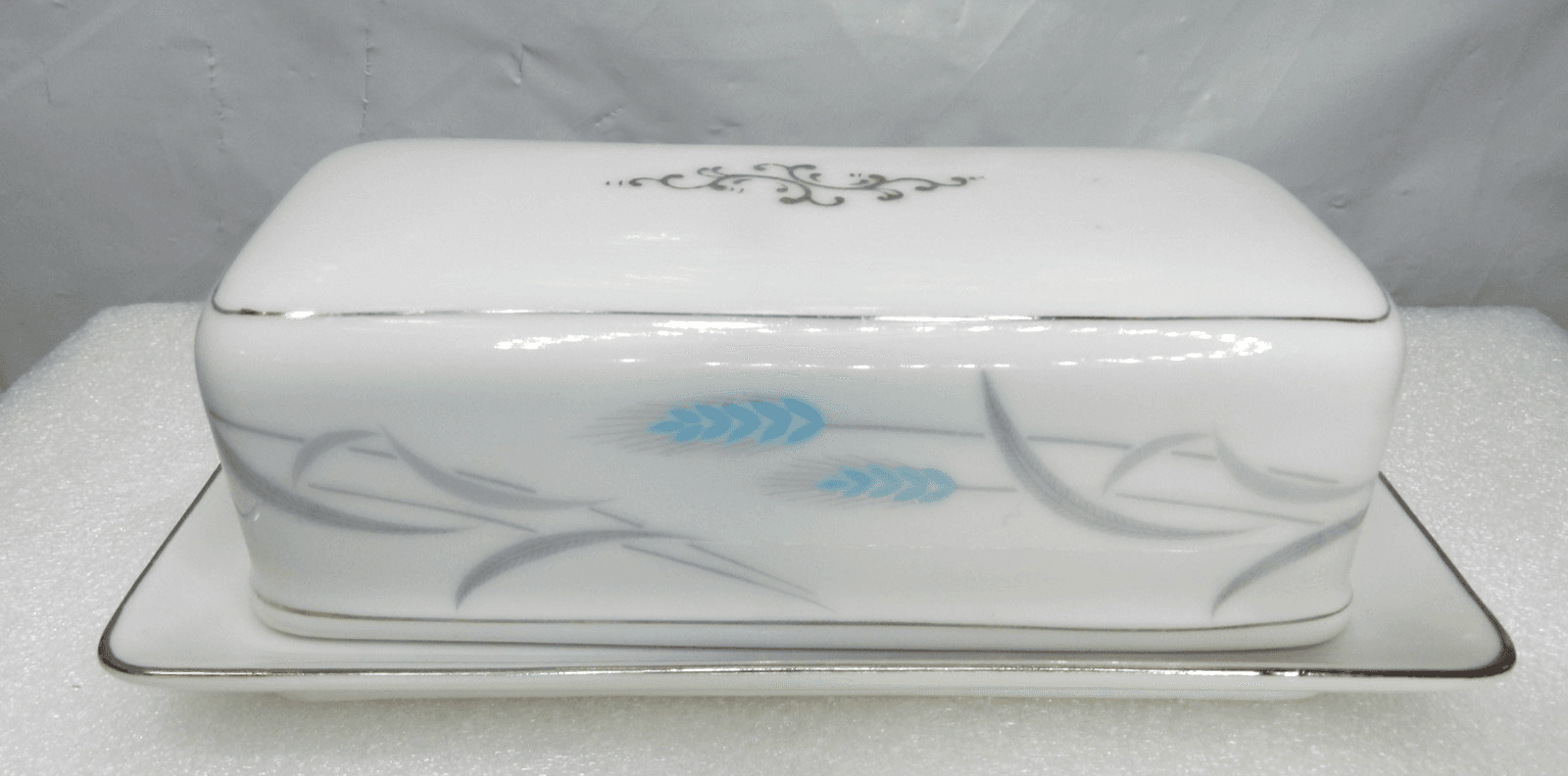 Vintage Valmont China "Royal Wheat" Covered Butter Dish Japan Retired (K16J)