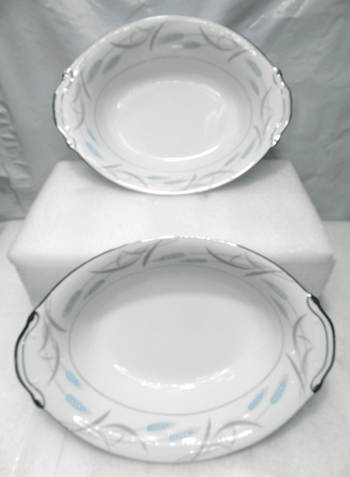2 VALMONT China ROYAL WHEAT Server Veggie Dish Bowl Japan 10.5" x 8" K22J