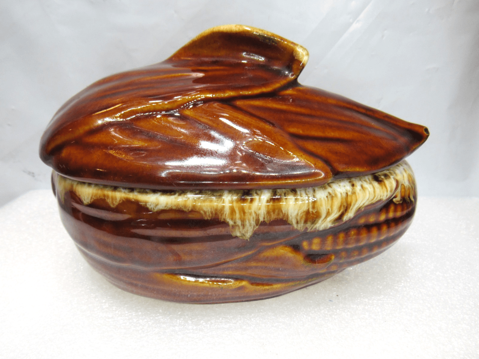 VTG Terrace Maize Ware Brown Drip Shawnee Corn Cob King Covered Dish #73 (I43S)