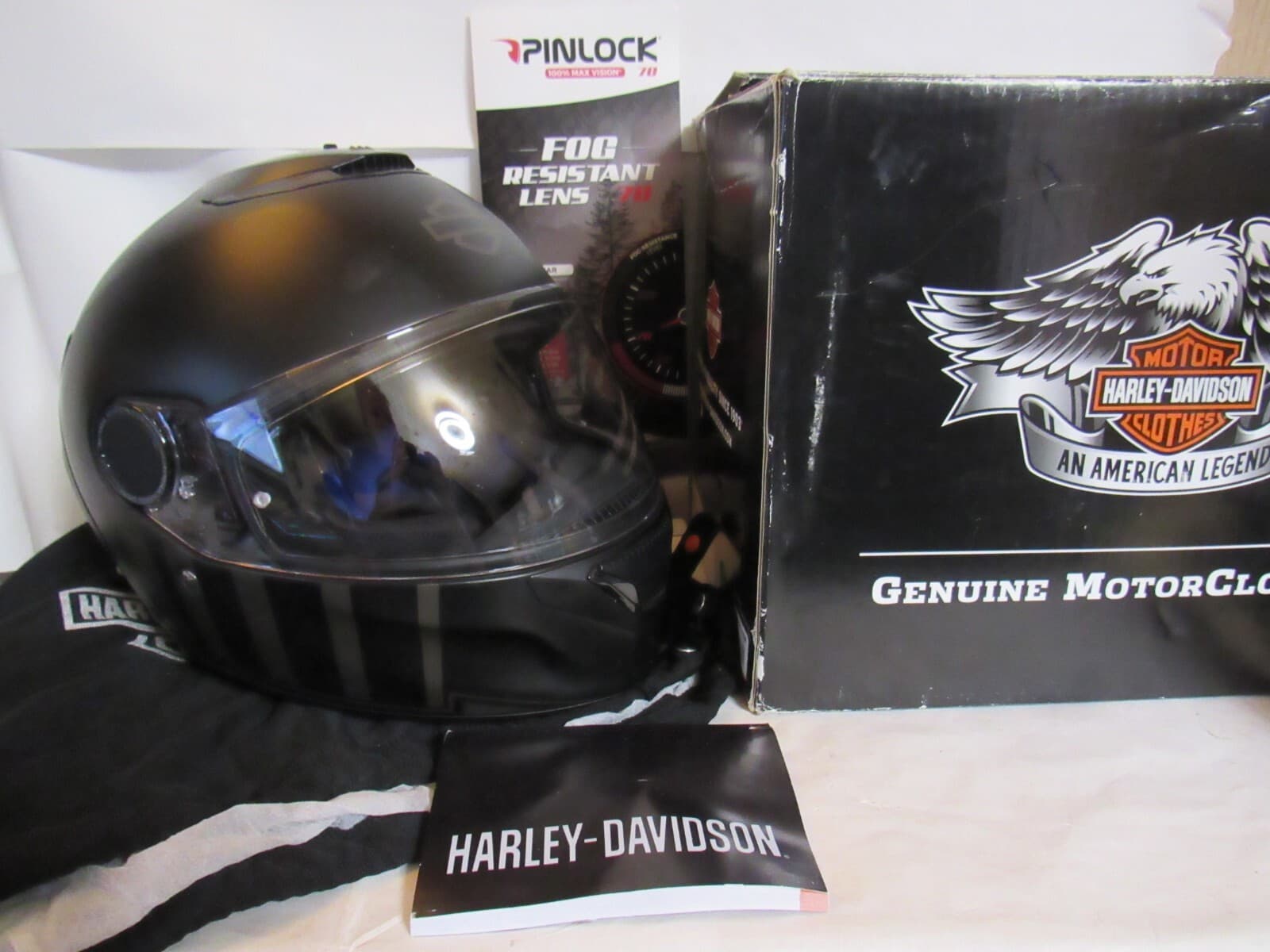 Harley-Davidson Mens Camelot Sun Shield S08 FullFace Helmet Med Black 98352-19VX