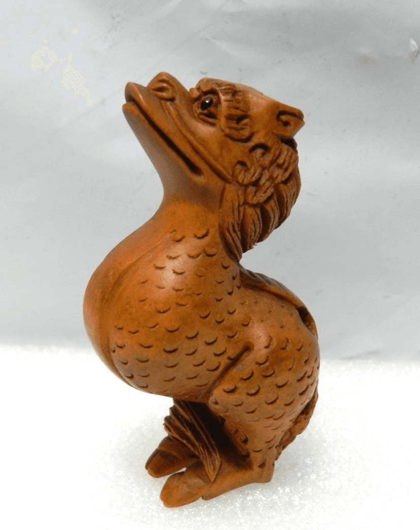 Netsuke Japanese Boxwood Hand Carved Zodiac Dragon Signed I60S