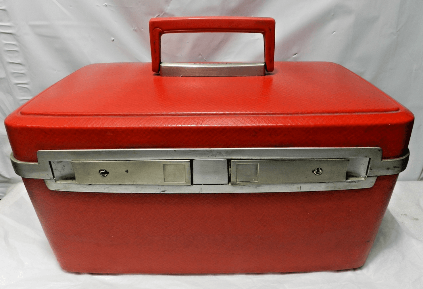 Vintage Samsonite Sentry Train Travel Case Red Makeup Box Mirror MCM (M26J)
