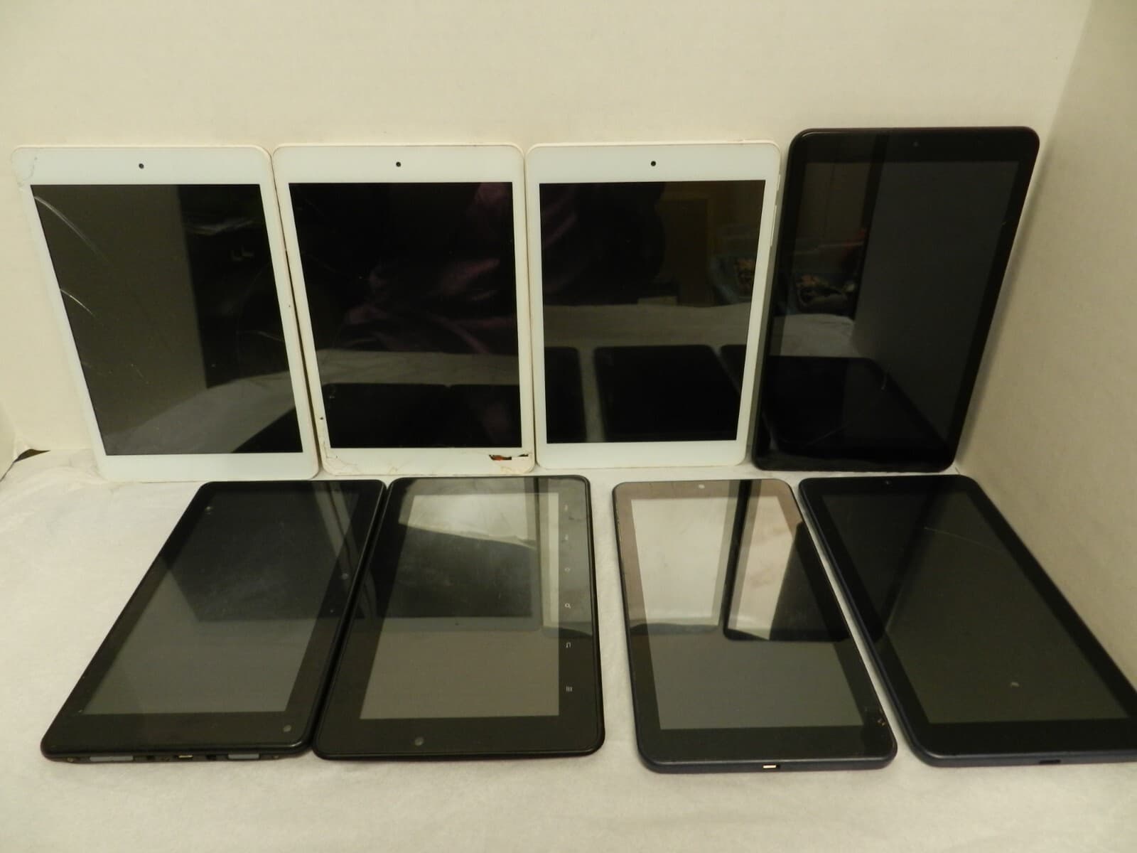 8 Pc Tablet Lot RCA ONN Nuvision Samsung Cracked Screens (K30)