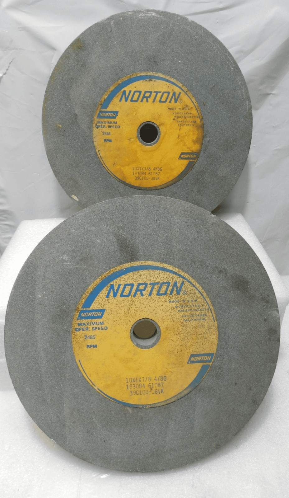 2 - Norton Grinding Wheel 39C100-J8VK 10"x1"x7/8" 2485 speed RPM (H35J)