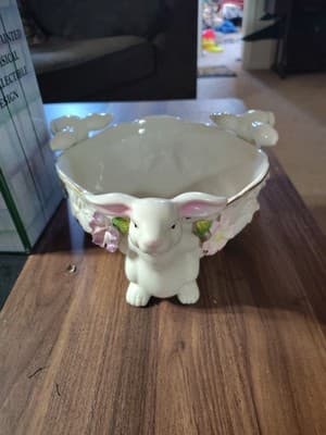 Cracker Barrel Easter Treasures Bunny Candy Dish Floral Whimsical Hand Painted