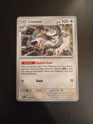Linoone 082/094 Uncommon Phantasmal Flames Pokemon Near Mint
