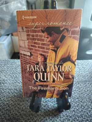 The Fireman's Son (Where Secrets are Safe, 11) by Quinn, Tara Taylor, Good Book
