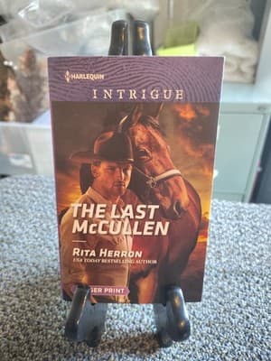 THE LAST MCCULLEN (THE HEROES OF HORSESHOE CREEK) By Rita Herron Mint Condition