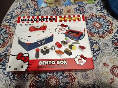 Hello Kitty Bento Box Brick Building Set 12+ 191 Pieces Compatible With Major Br