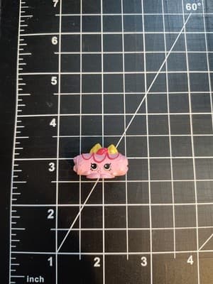 Shopkins Season 8 World Vacation #8-001 - #8-036 Preowned Figures U Choose