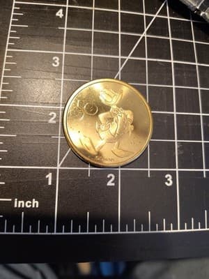 Disney World 50th Anniversary Medallion Coin Donald daisy Winnie the pooh piglet