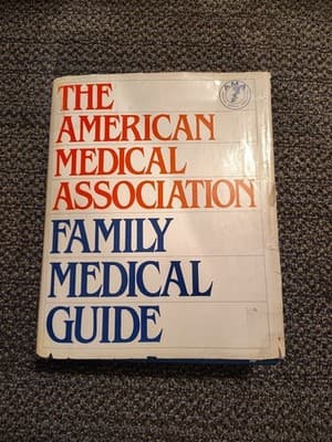 Family Medical Guide American Medical Association (1982, HC, Dust Jacket) - GOOD