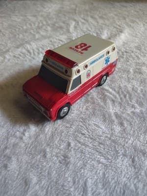 Vintage 1994 Funrise Ambulance Rescue #18 Works! Lights And Sounds