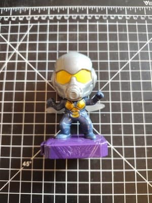 McDonald's 2020 Happy Meal Marvel Studios Heroes Ant-Man The Wasp Plástic #304