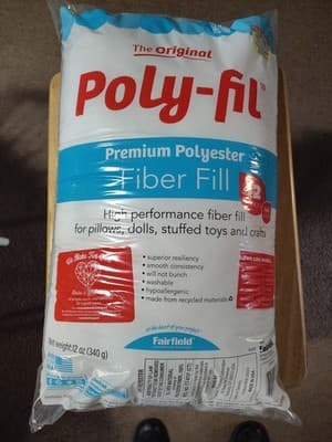 Fairfield Poly/Fil, 12 oz, White