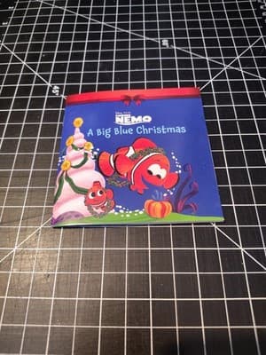 2020 Autumn Publishing Disney Mini Book Finding Nemo A Big Blue Christmas