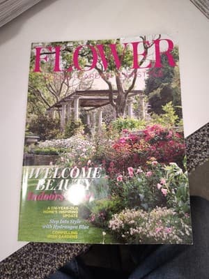 Flower May/June 2019 Welcome Beauty Indoors And Out
