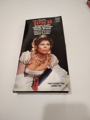 Puccini/Levine: Tosca (2 Cassette Box Set) EMI Angel