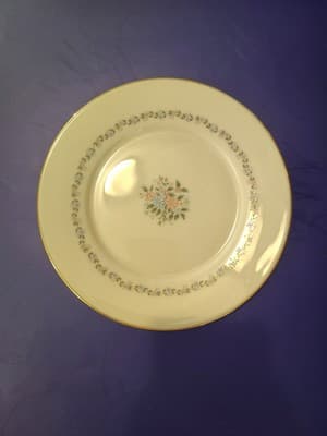 LENOX China CHRISTIE Salad Plate L CHR 8 1/4"