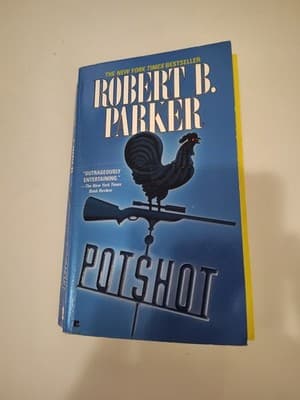 Potshot (Spenser) - Mass Market Paperback By Parker, Robert B. - VERY GOOD