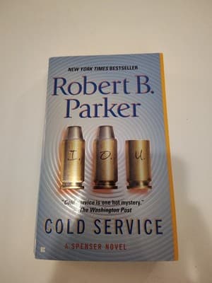 Choose from 26 Robert B. Parker Hardcover Books 20 are Spencer & 4 Sunny Choice