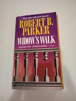 Widow's Walk (Spenser) - Paperback By Parker, Robert B. - VERY GOOD