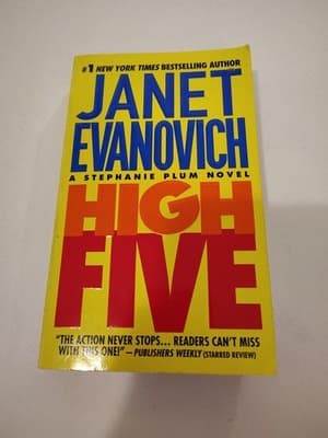 High Five (Stephanie Plum, No. 5) (Stephanie Plum Novels) - VERY GOOD