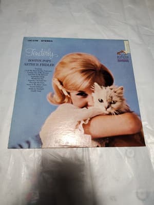 LP--BOSTON POPS ARTHUR FIEDLER--TENDERLY *NM VINYL