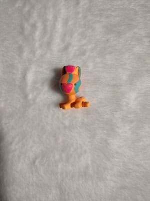 Twozies Series 1 "Zoe" Ultra Rare Pet Neon Baby Zebra 1" Figure Character