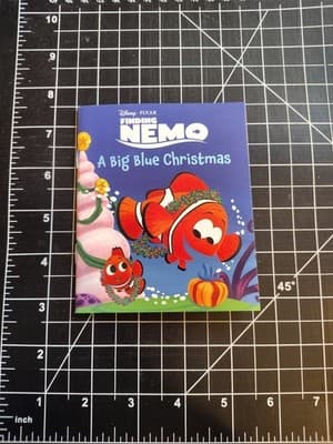 Disney Autumn Publishing Mini Book Pixar Finding Nemo A Big Blue Christmas