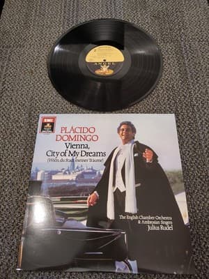 PLACIDO DOMINGO VIENNA CITY OF MY DREAMS (NM) DS-538280 LP VINYL RECORD