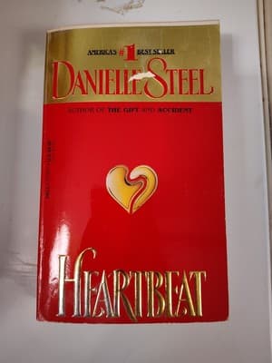 Heartbeat : A Novel by Danielle Steel (1992, Mass Market)