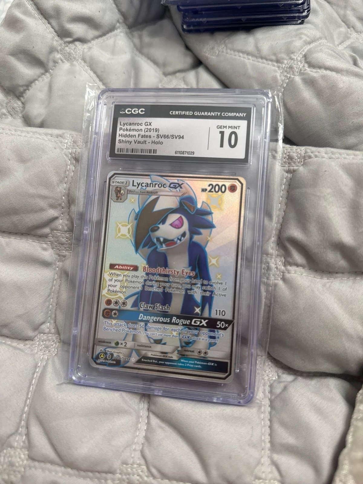 Lycanroc GX CGC 10 Hidden Fates Shiny Vault Pokemon