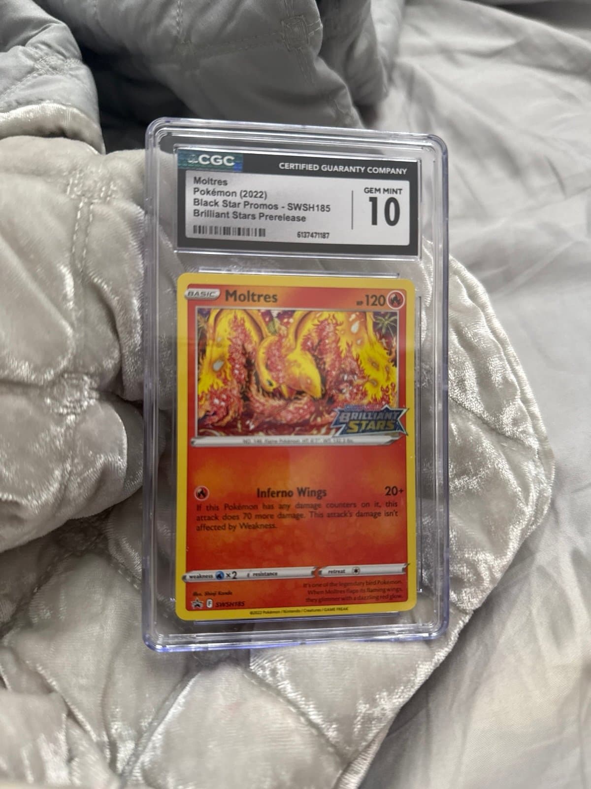 Moltres CGC 10 PRERELEASE Brillant Stars Exclusive SWSH 185 rare holo Pokemon