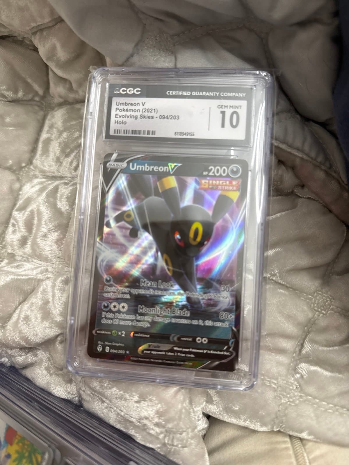 Umbreon V CGC 10 Evolving Skies 094/203 Pokemon