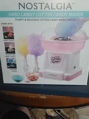 Nostalgia PCM805 Cotton Candy Machine 450W 120V Clear Guard NIB Pink/White