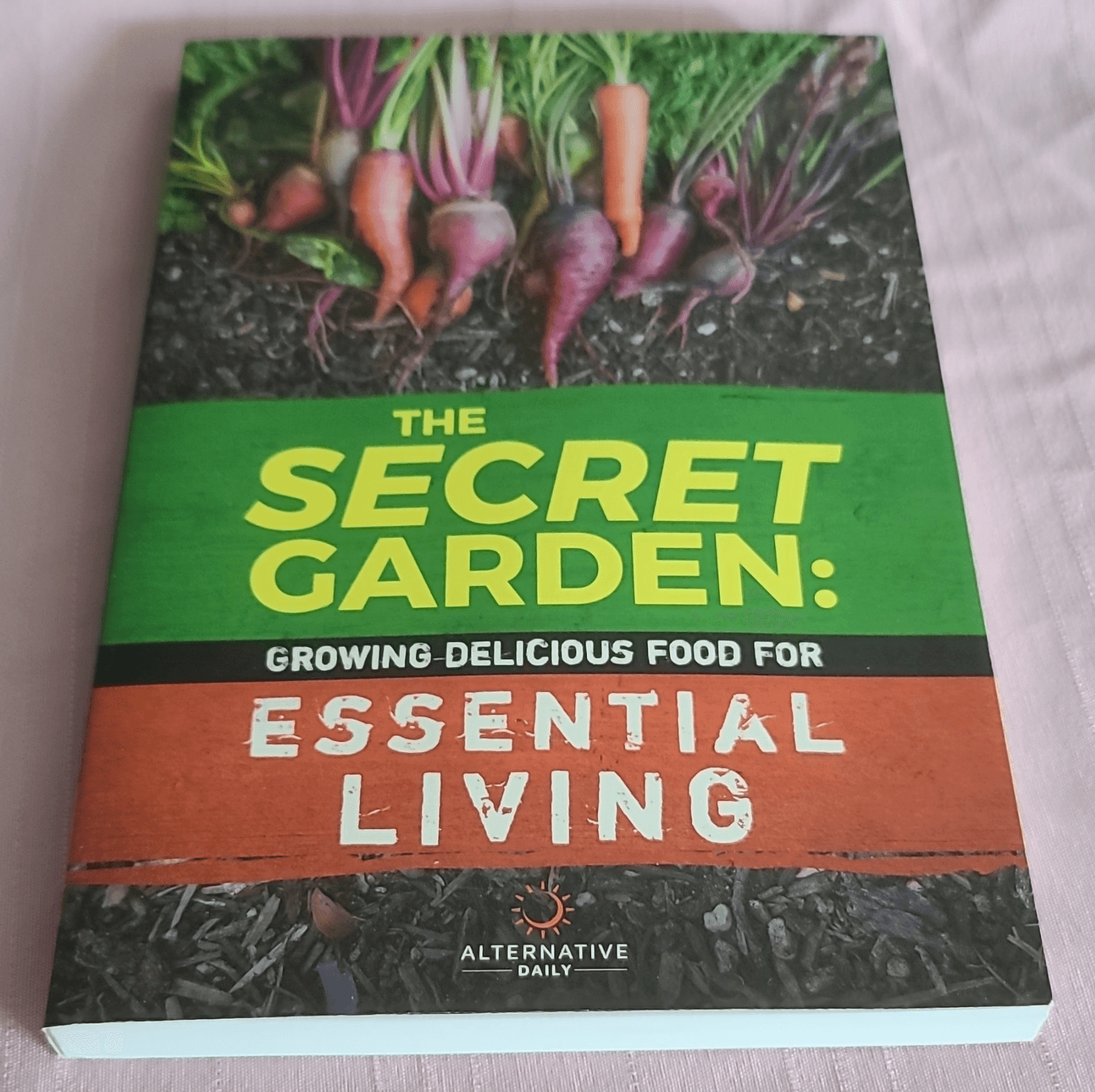 Susan Patterson The Secret Garden Paperback