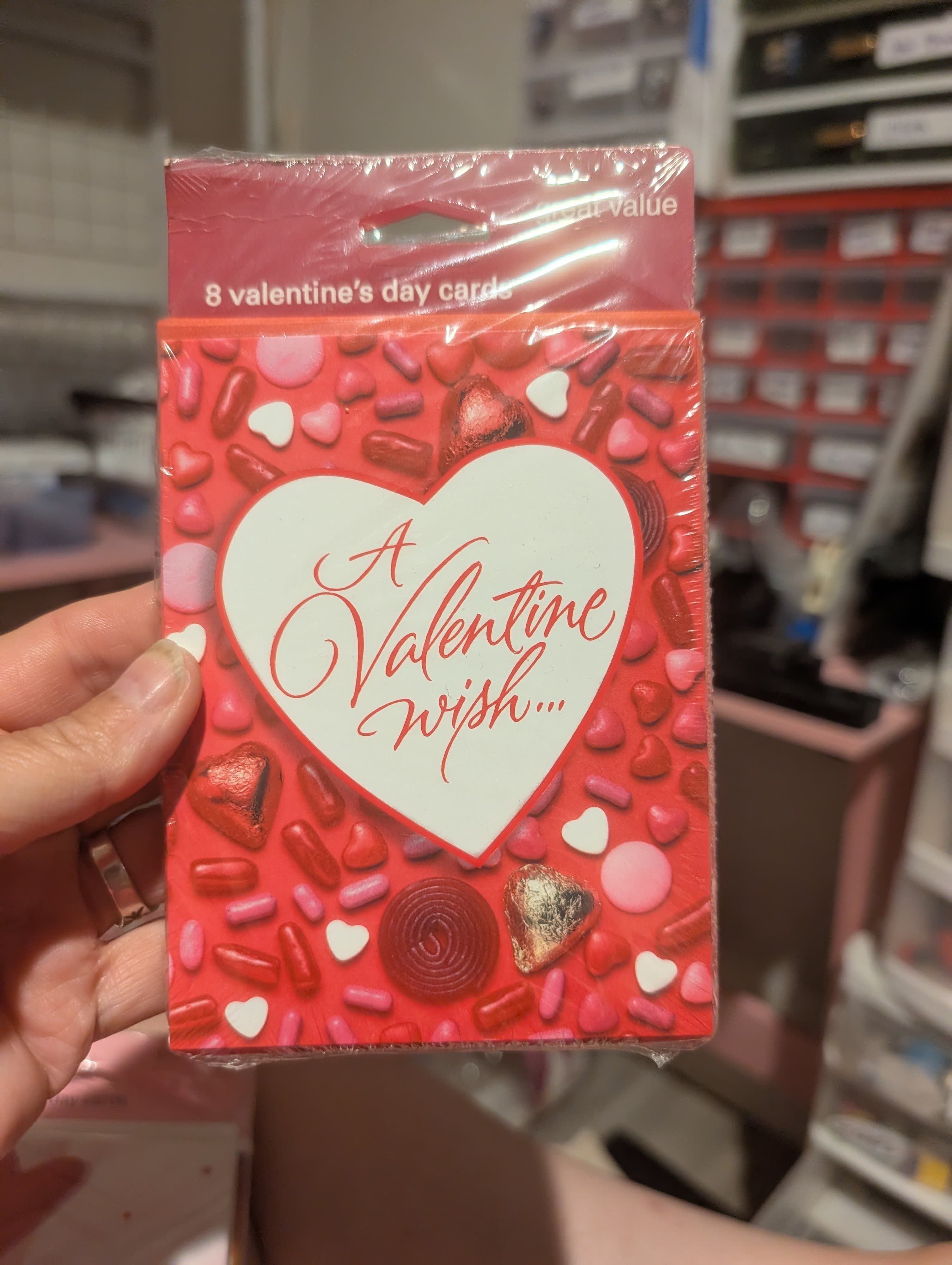 Gibson Valentine's Day Note Cards Set of 8 with Envelopes