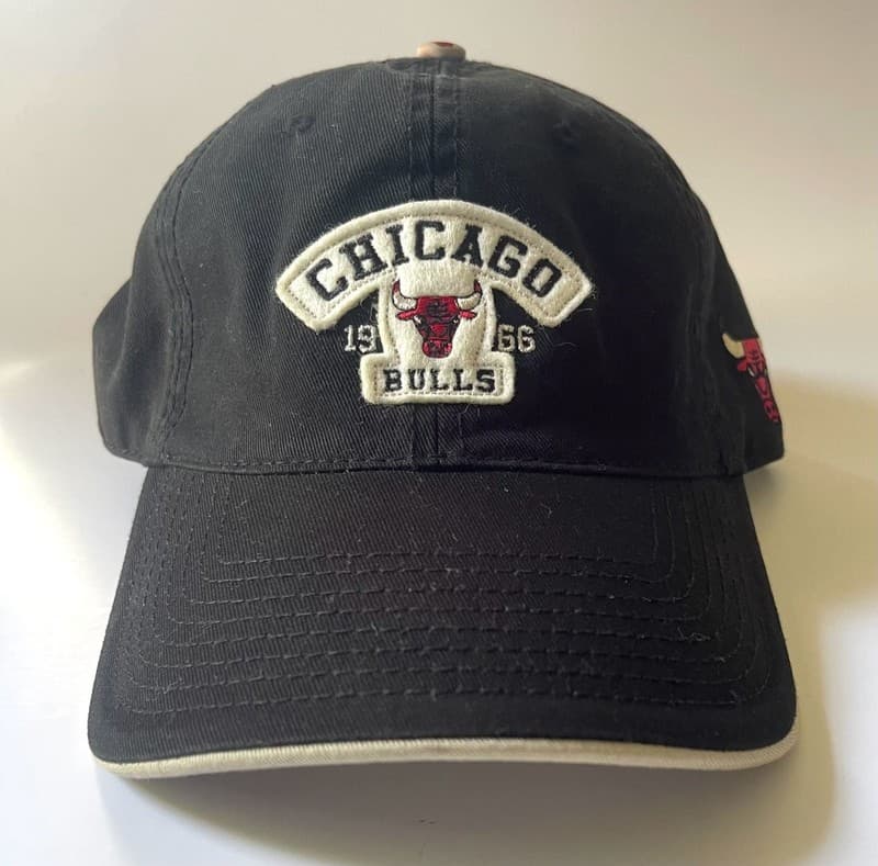 Vintage Drew Pearson Chicago Bulls Signature Series Strapback Hat