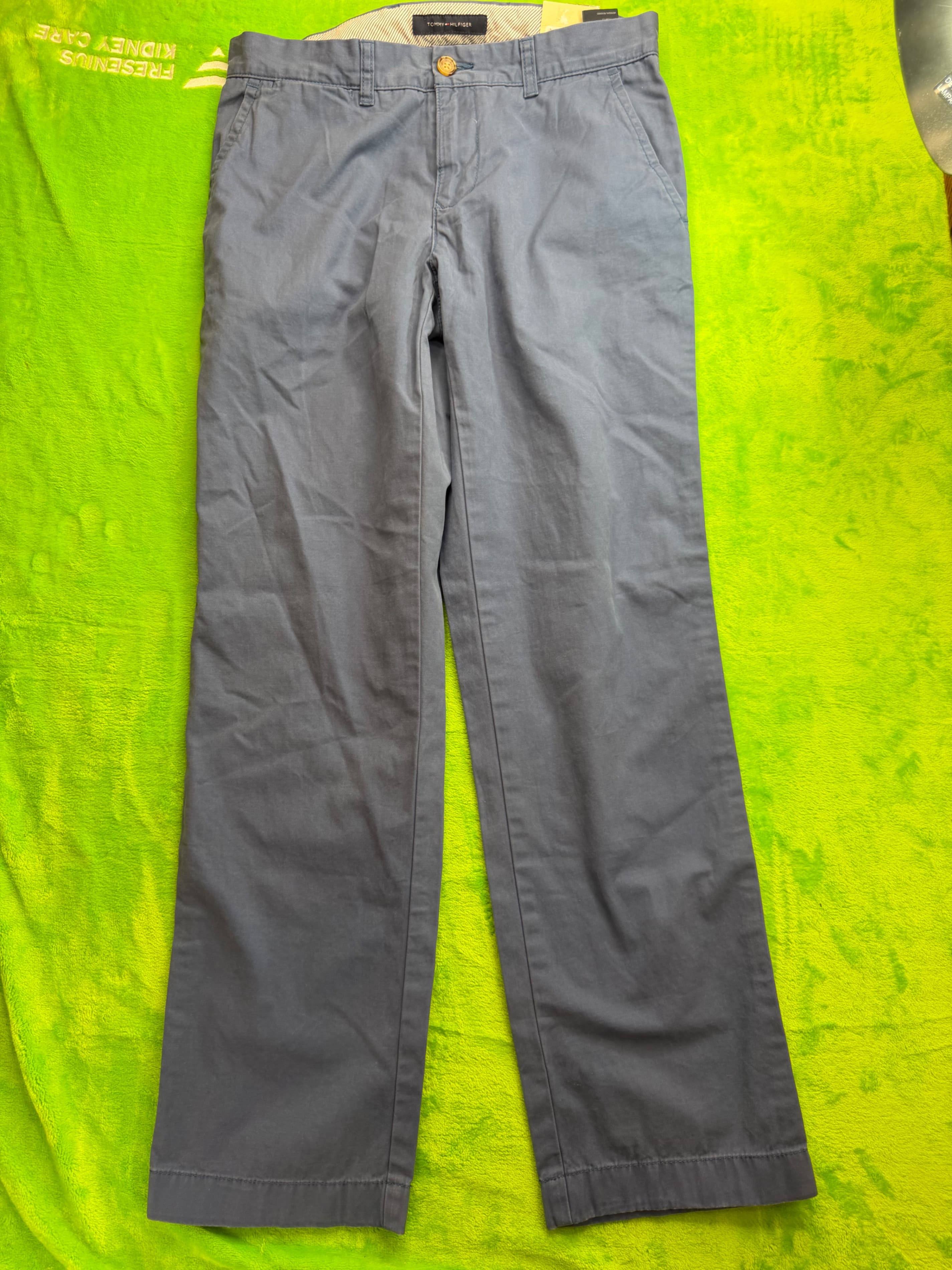 NWT Tommy Hilfiger Classic Fit Chino Pants Sz 30x30 Blue