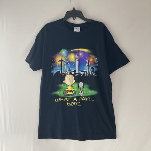 Vintage Y2K Cedar Fair Knotts Berry Farm T Shirt Medium Snoopy Charlie Brown Vtg