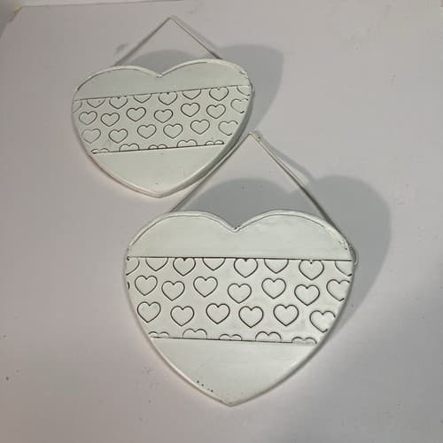 Vintage Heart Shaped Wall Pockets Planters Tin/Metal Cottage Country Core 2pc