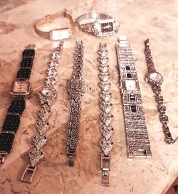 Vintage Watch Lot Marisite Rare Find Unchecked. 7 Watches 1 Braclet