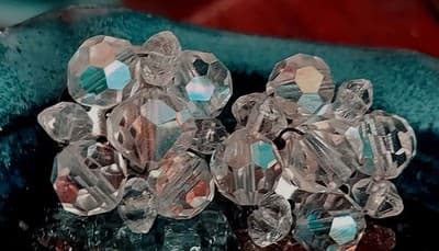Vintage 1950s Aurora Borealis Crystal Cluster Clip On Earrings Gorgeous