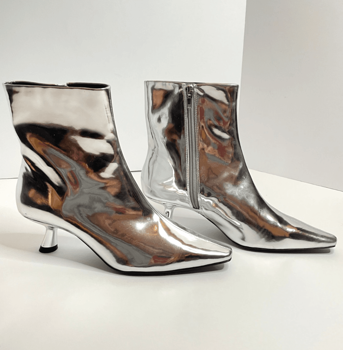 SIMON MILLER Chrome Ankle Bootie Womens Size 37 EU / 7 US NWT $425 MSRP