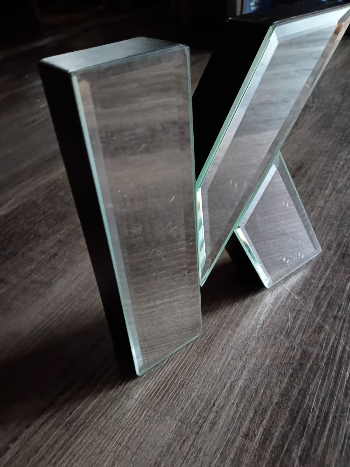 Mirror "K"