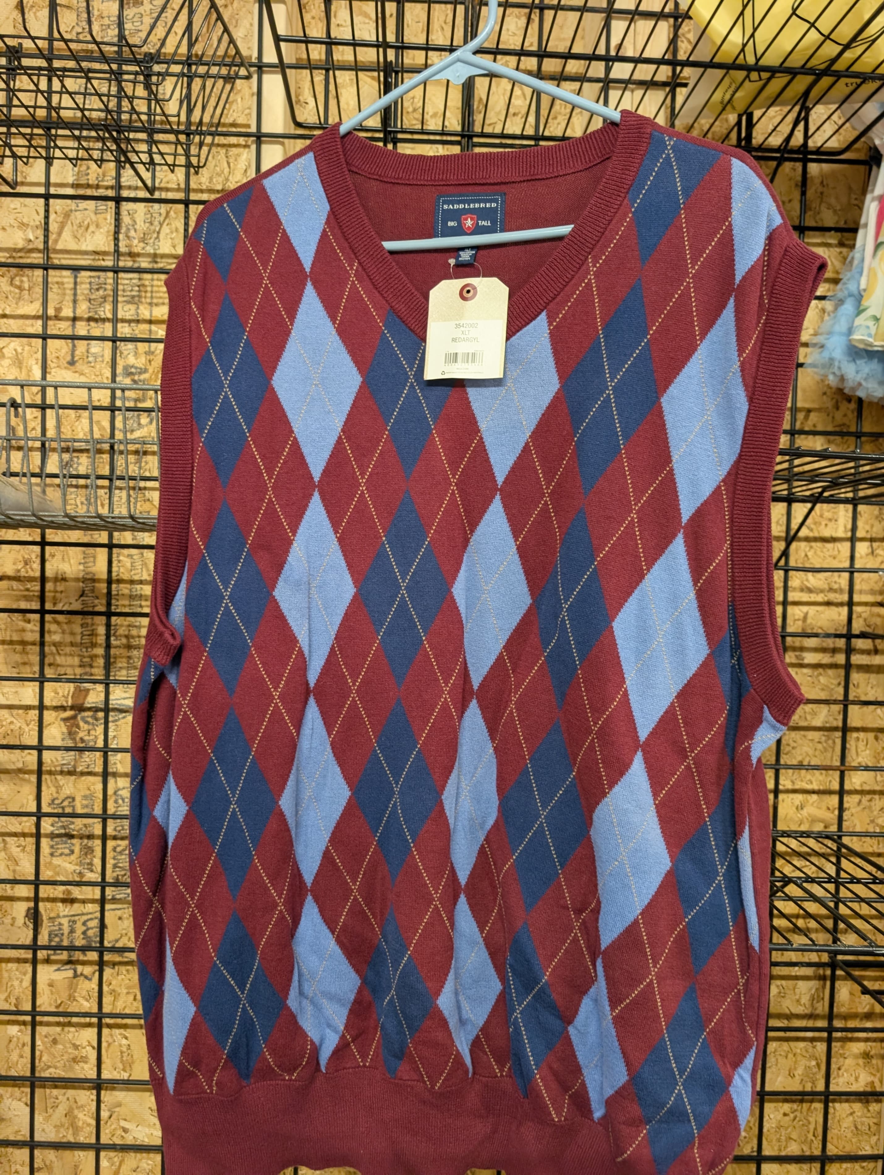 Saddlebred Argyle Sweater Vest XLT Red Blue