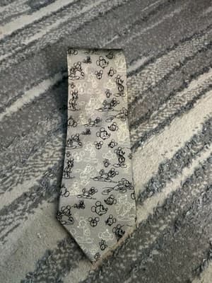 WALT DISNEY WORLD MICKEY MOUSE TIE