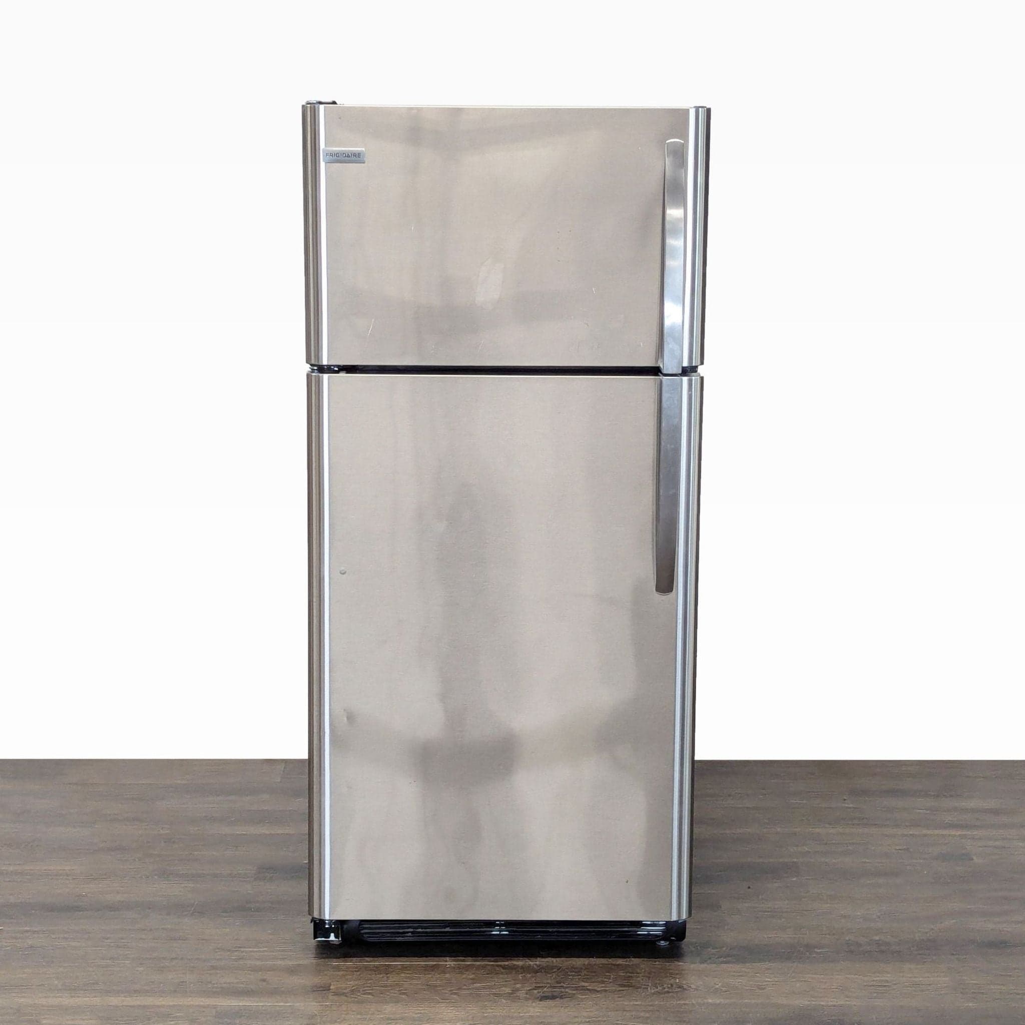 Frigidaire Stainless Steel Top Freezer Refrigerator