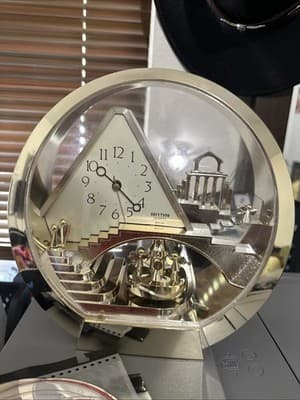 Rhythm Quartz Gold Decorative Angels On Stairway To Heaven Table Clock WORKS